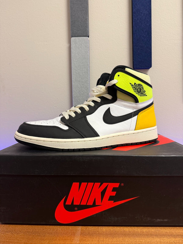 Air Jordan 1 Retro High OG Volt sz 12 M/sz 13.5 W new in box Michael Jordan