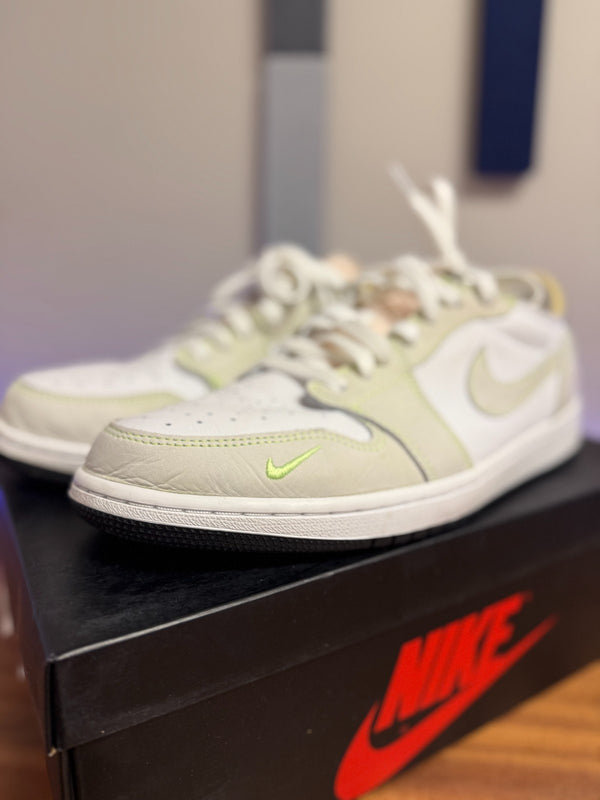 Nike Air Jordan 1 Retro Low OG Ghost Green Mens Size 12 DM7837-103